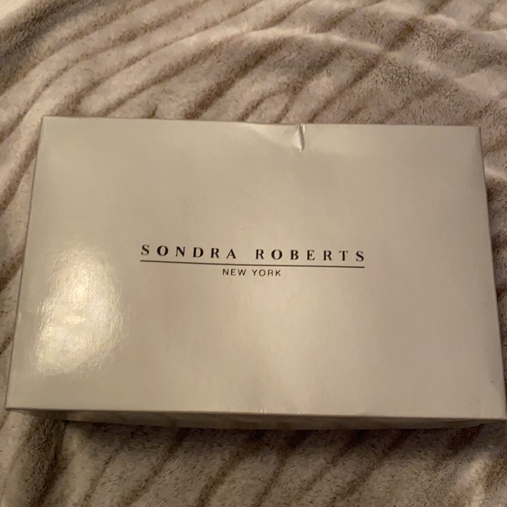 Sondra Roberts Gold Evening Clutch with Stones - Picture 6 of 6
